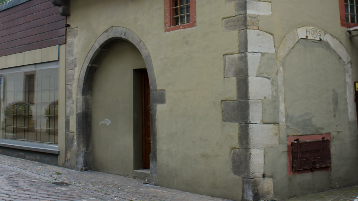 "Kastenkeller" und "Kontumazstall"